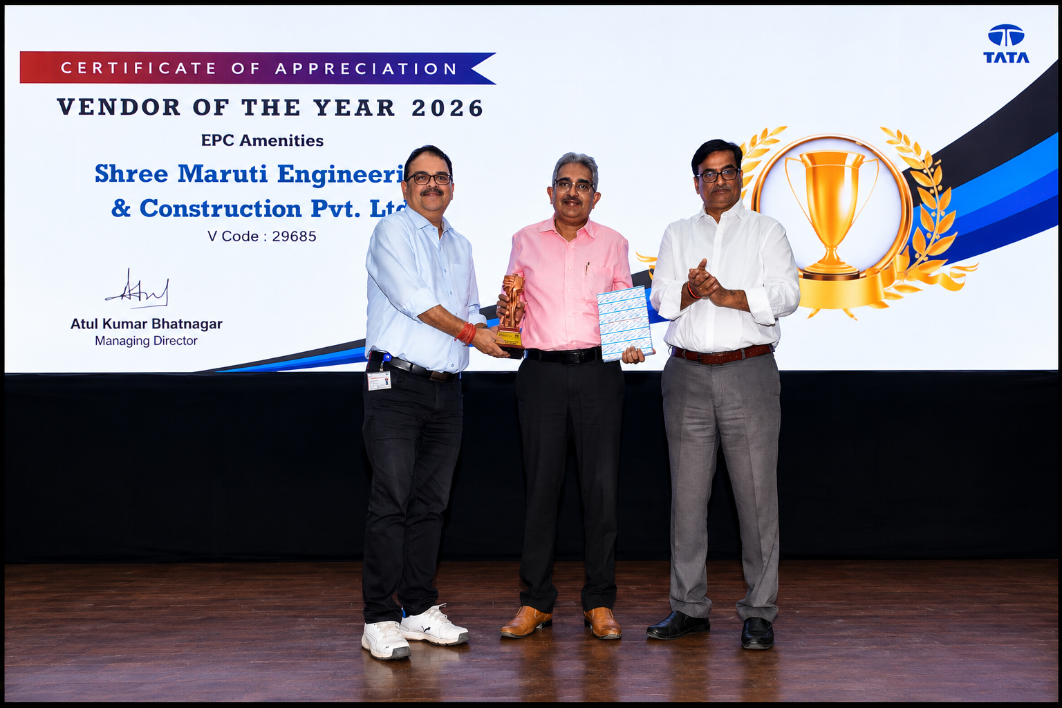 SMECPL leadership receiving Vendor of the Year 2026 award from TATA Steel UISL